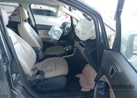 2019 Ford Ecosport Titanium from USA, damaged, VIN MAJ6S3KL8KC281887